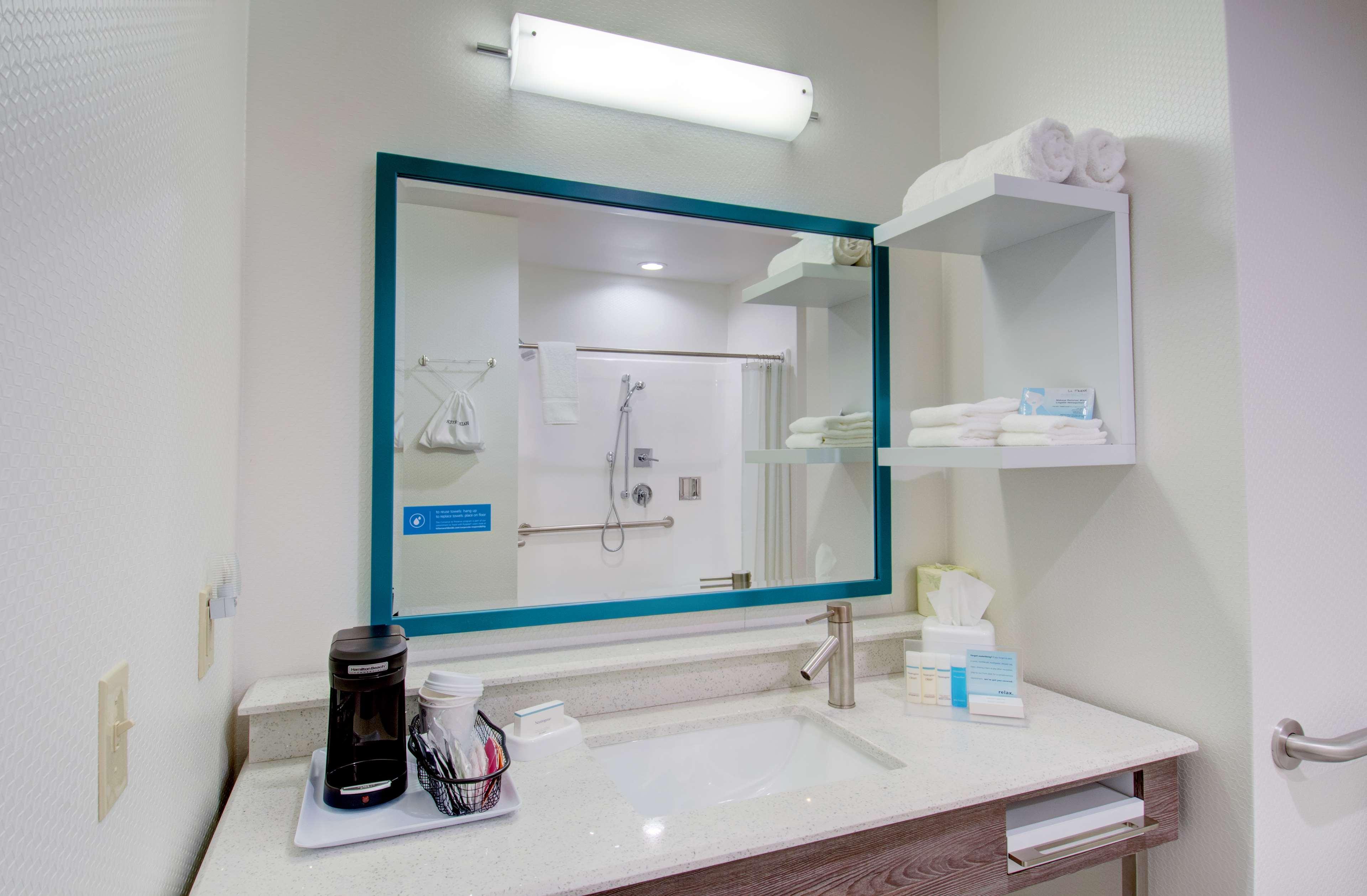 Hampton Inn & Suites Boston/Stoughton Dış mekan fotoğraf