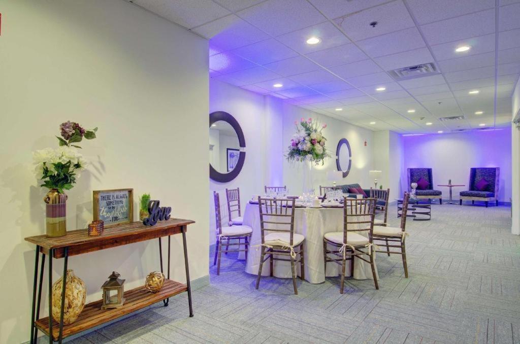 Hampton Inn & Suites Boston/Stoughton Dış mekan fotoğraf