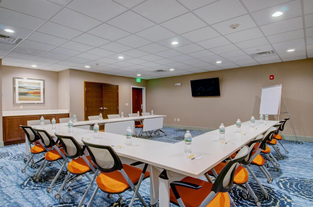 Hampton Inn & Suites Boston/Stoughton Dış mekan fotoğraf